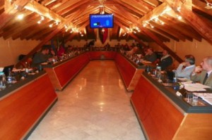 Aosta, il Consiglio comunale discute il bilancio 2015