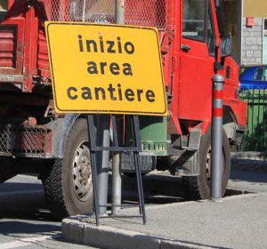 Modifiche alla circolazione per lavori in via Chambéry, corso Battaglione e via Valli Valdostane