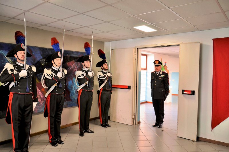 Il Comandante Interregionale Carabinieri Pastrengo In Vista Ad Aosta