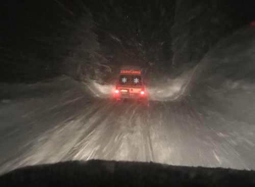 Situazione d'emergenza in Piemonte e Valle d'Aosta: decine di paesi isolati Situazione d'emergenza in Piemonte e Valle d'Aosta: decine di paesi isolati