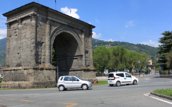 Arco d'Augusto