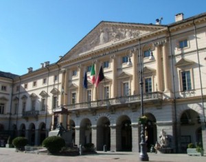 Aosta, stabilito il diritto fisso per divorzi e separazioni davanti al sindaco