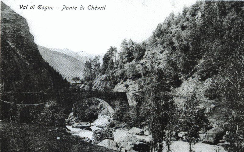 Una immagine del ponte di Chevril (foto Regione autonoma Valle d'Aosta)
