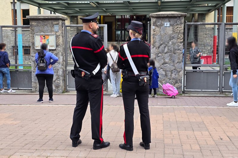 Carabinieri in servizio