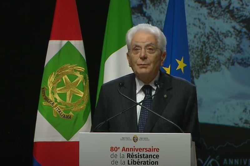 Mattarella: Valle d'Aosta sistema cardine delle autonomie della Repubblica