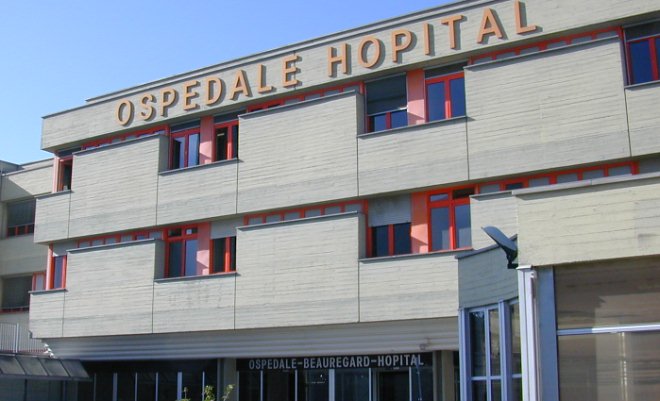 Bimba morta all'ospedale Beauregard, quattro gli indagati